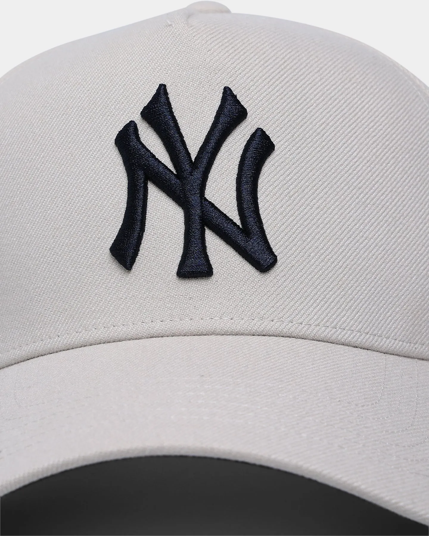 47 Brand New York Yankees Replica MVP DT Snapback Bone/Navy